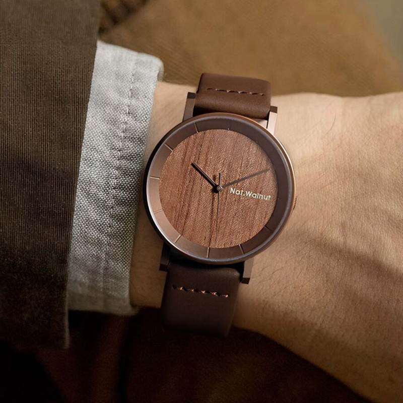 Walnut. A niche wooden watch with a simple Japanese-style retro design. It's a creative wooden men's watch